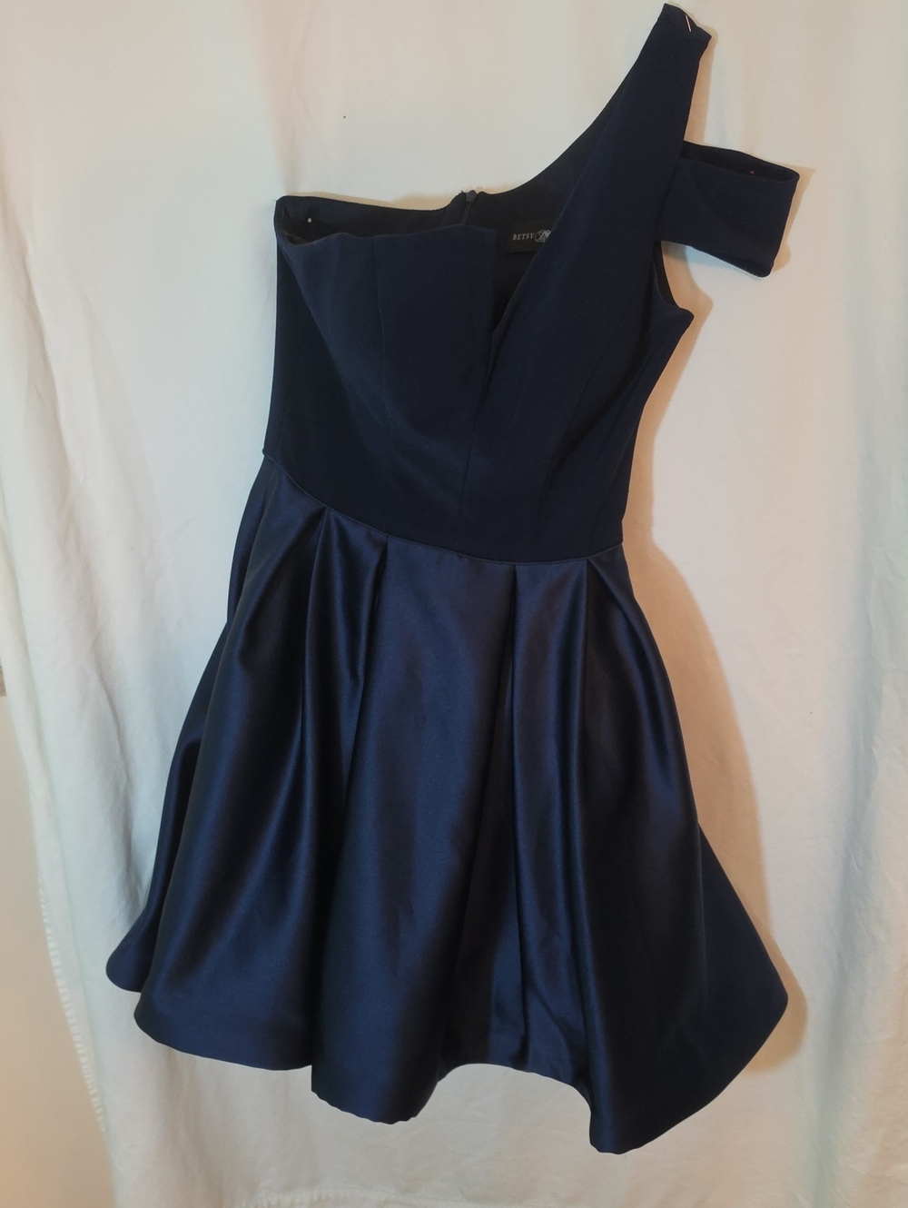Elegant One-Shoulder Navy Evening Dress